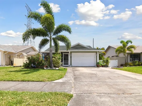 2902 Whispering Dr S, Largo, FL 33771