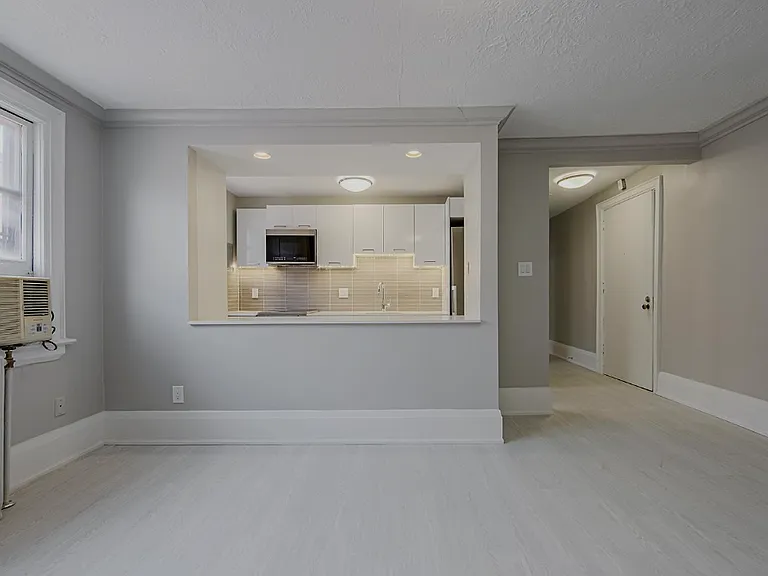 18 Tichester Rd #STUDIO — Photo 18