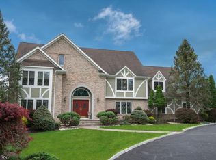 4 Pellington Ct, Pine Brook, NJ 07058