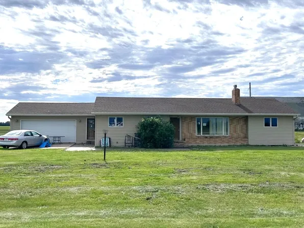 1306 151st Ave SE, Hunter, ND 58048