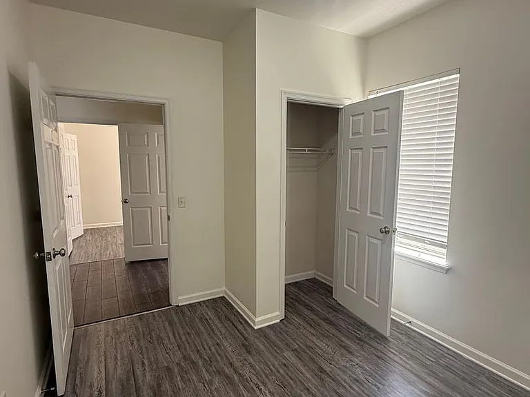 Maverick Apartments! — Photo 23