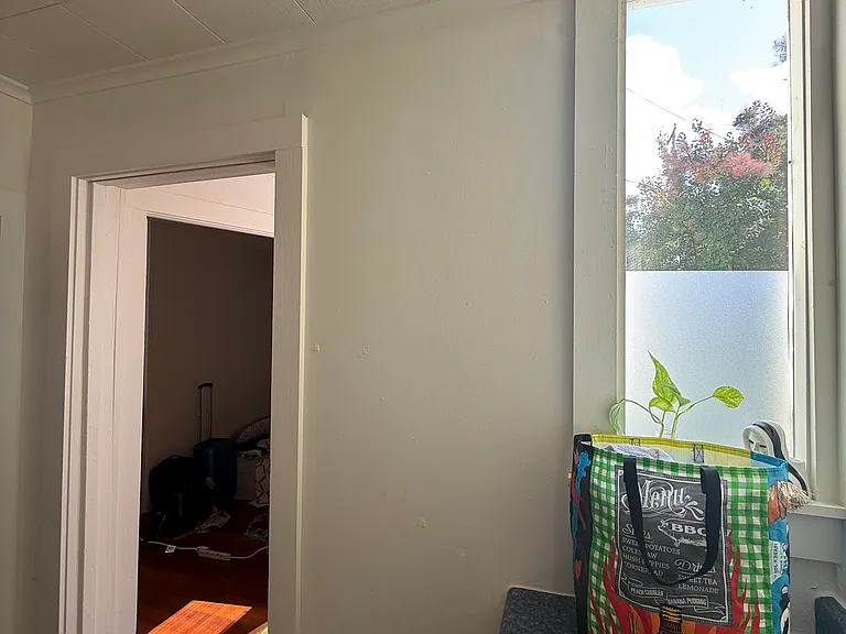 322 W Seneca St #1 — Photo 8