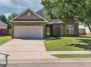 206 Amber Dr, Byron, GA 31008