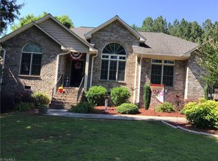 1890 Happy Hill Rd, Lexington, NC 27295