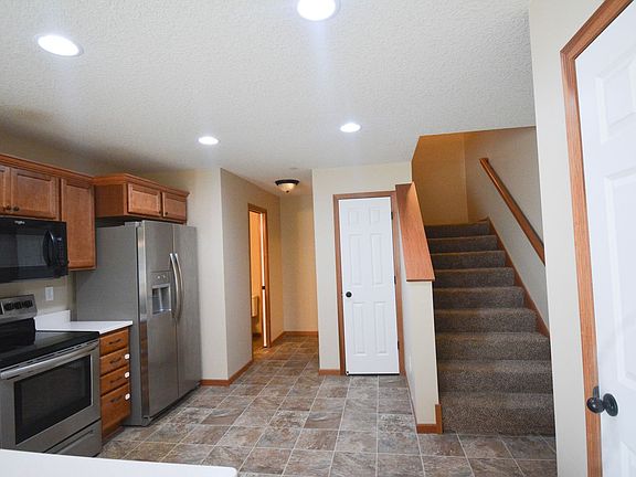4th image of 5088 61st St NW