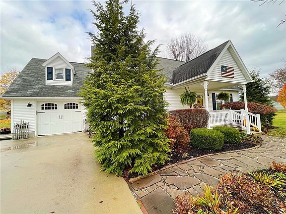2nd image of 1207 Brierwood Dr