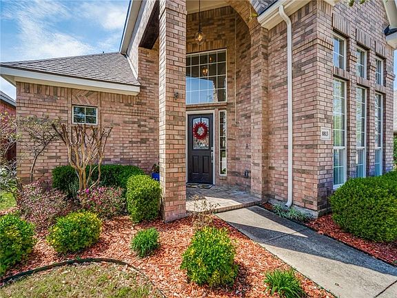 2nd image of 8813 Falcon Crest Dr