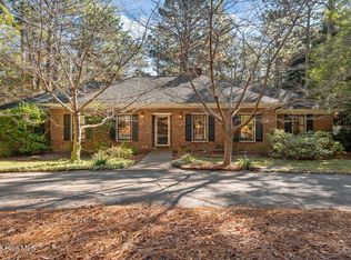 265 Fairway Dr, Southern Pines, NC 28387