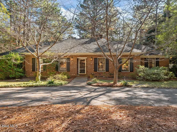265 Fairway Drive, Southern Pines, NC 28387