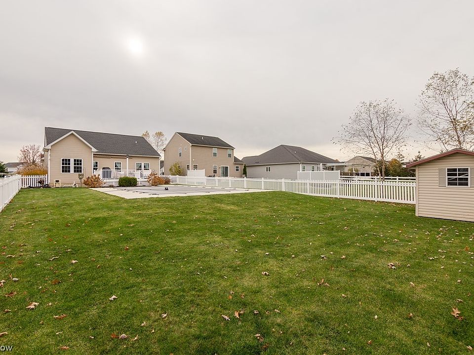 37122 Tail Feather Dr, North Ridgeville, OH 44039 MLS 4505351 Zillow