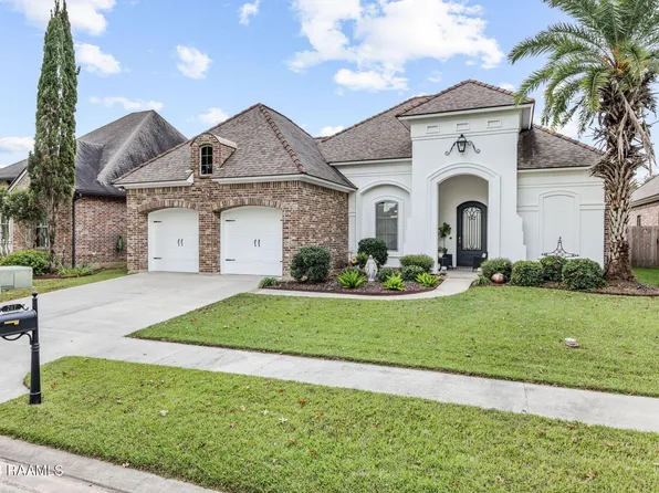 207 Rue De Frejus, Broussard, LA 70518