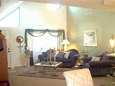 2nd image of 11855 Caminito Ronaldo Unit 210