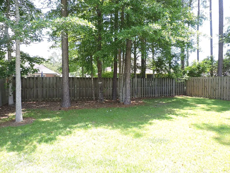 6060 Dunridge Dr — Photo 16