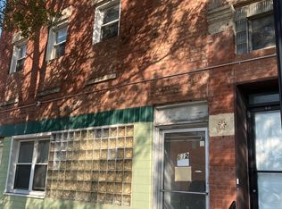 612 W 26th St #2F, Chicago, IL 60616