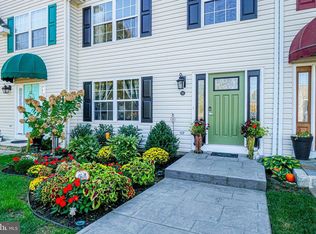 14 Boat Yard Rd, Chesapeake City, MD 21915