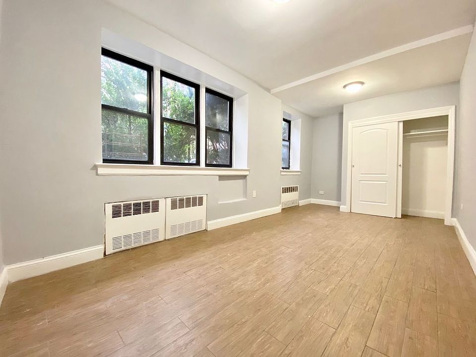 1st image of 200 E 17th St #Lbb5
