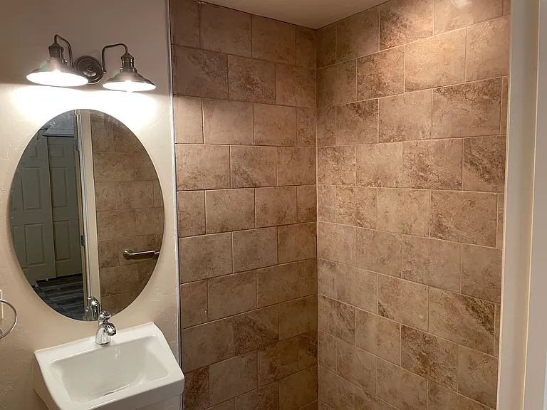 2545 E Spring St #3 — Photo 6