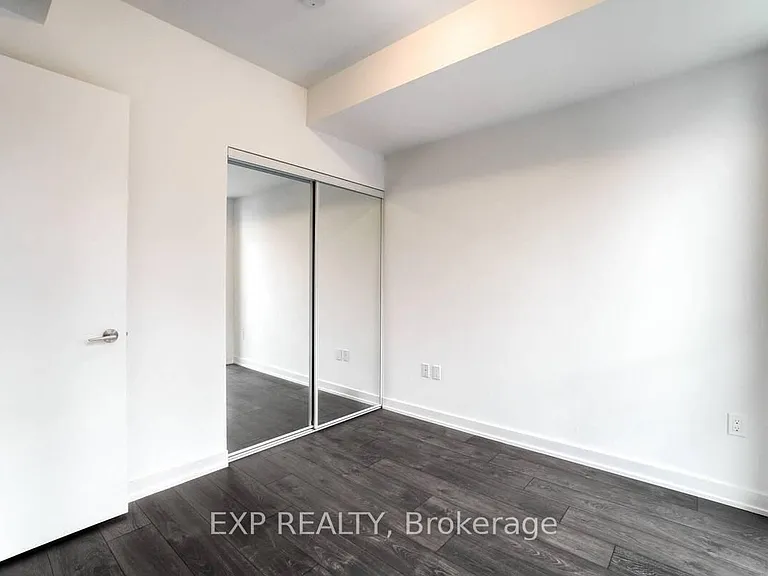 38 Iannuzzi St #813 — Photo 15