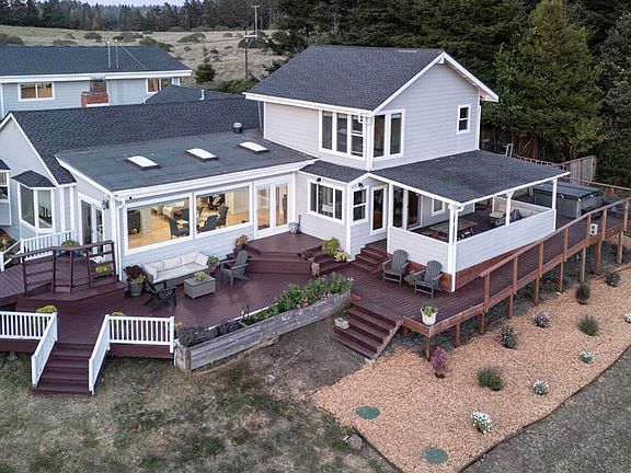 4th image of 32751 Navarro Ridge Rd