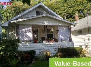 425 N Magnolia Ave, Lansing, MI 48912