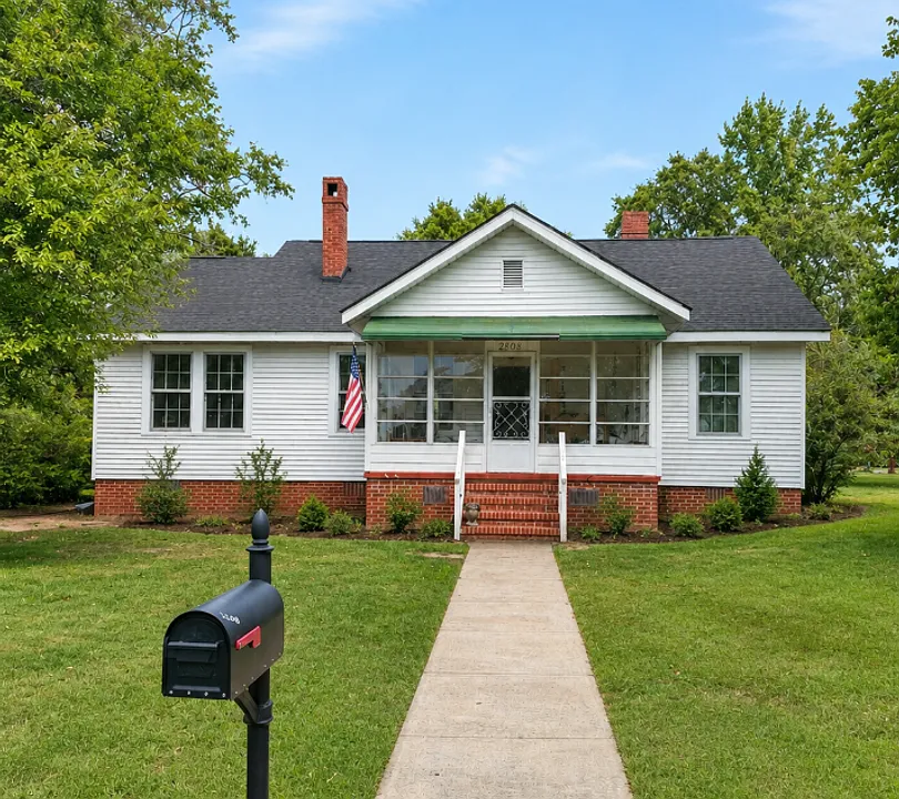 2808 3rd Ave