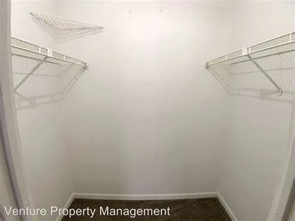 2 bed, 1.5 bath, 950 sqft, $1,250, (undisclosed Address), Cincinnati, OH 45238