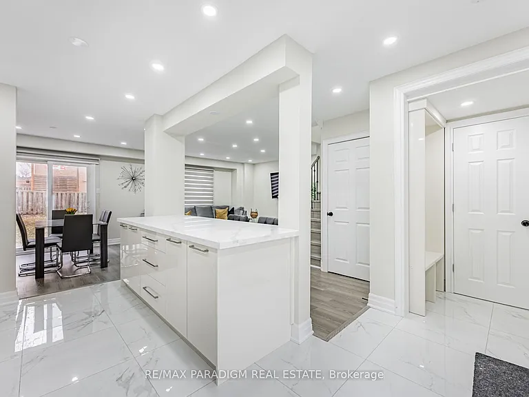 612 Flavelle Ct — Photo 6