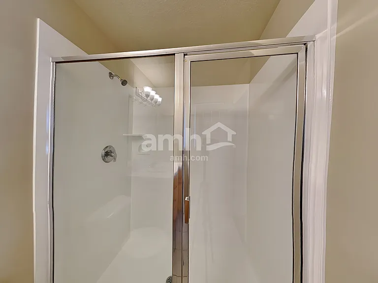182 S 1125 W — Photo 9