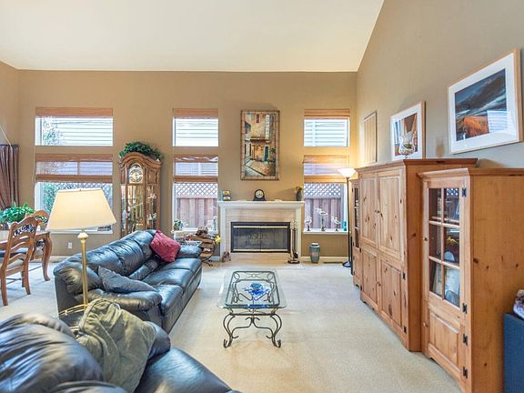 4th image of 1847 Adobe Creek Dr