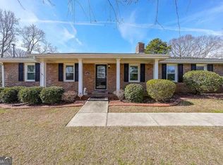 3908 Summit Dr, Douglasville, GA 30135