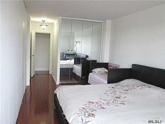 3rd image of 11101 Queens Blvd #10H