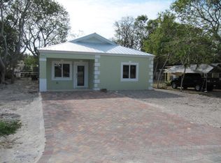 16 Edward Pl, Key Largo, FL 33037