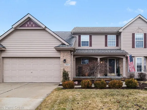 6425 Golf View Dr, Clarkston, MI 48346