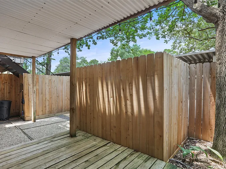 857 Wax Myrtle Ln #4 — Photo 15