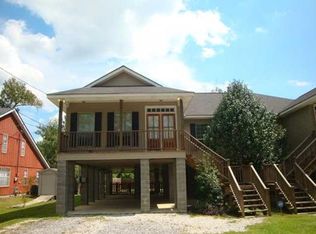 565A Ramon St #A, Mandeville, LA 70448