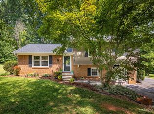 103 Saint Marys Church Rd, Morganton, NC 28655