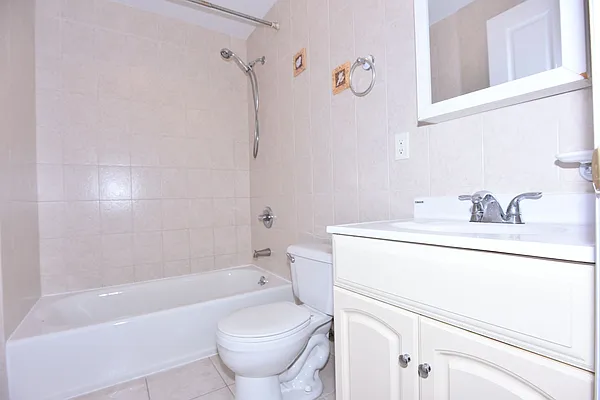 Rented by Ilite Realty Inc | media 6