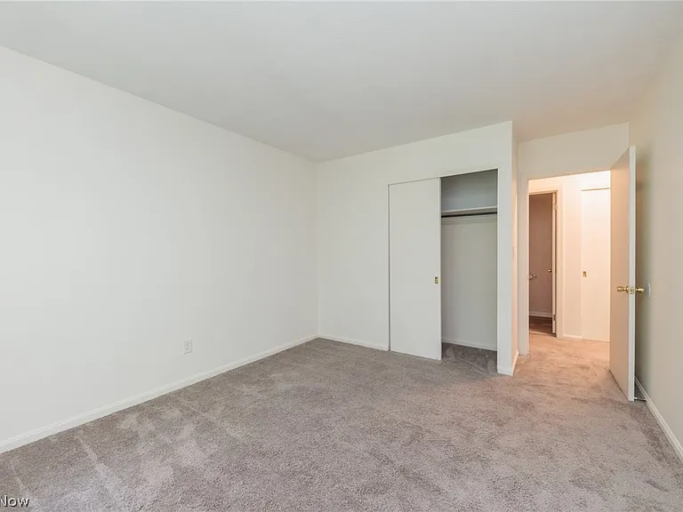 7020 Carriage Hill Dr #202 — Photo 24