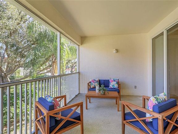 2nd image of 605 Lalique CIR #805