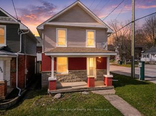 690 8th St E, Owen Sound, ON N4K1L8
