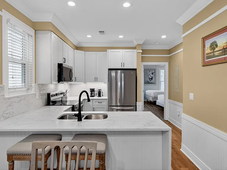 115 Grand Pavilion Blvd — Photo 7