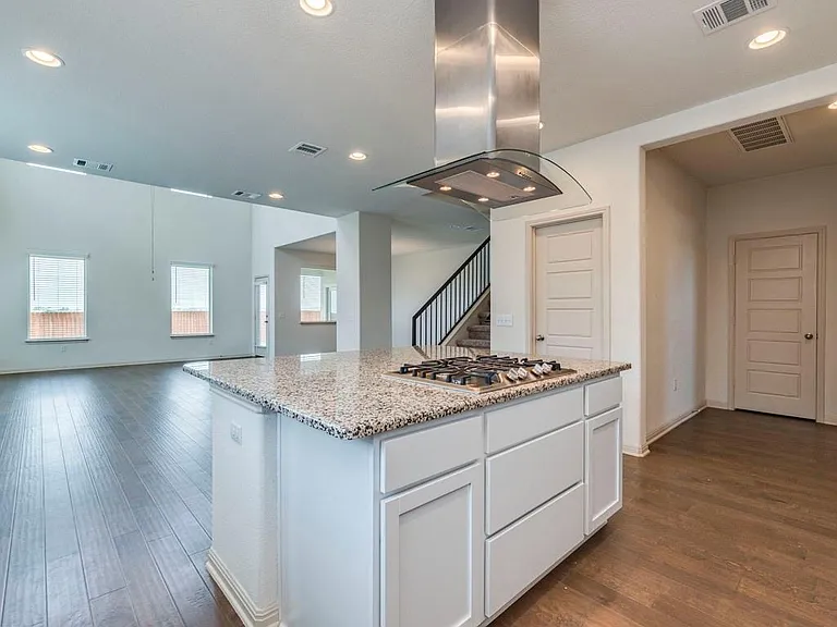 16445 Marcello Dr — Photo 6