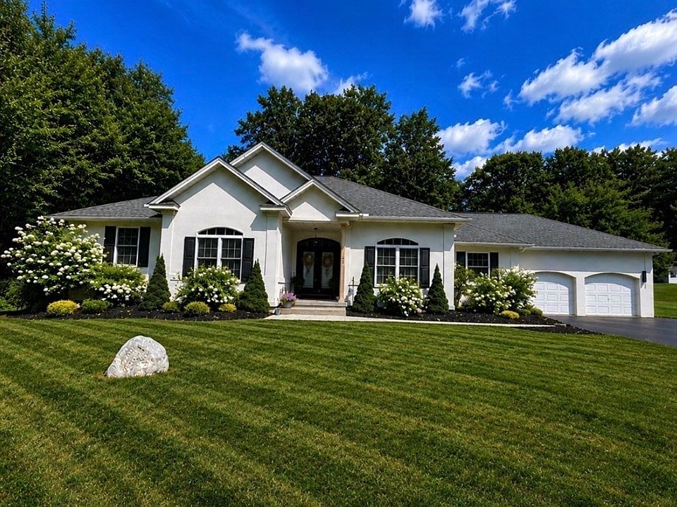 1st image of 155 Parker Ln
