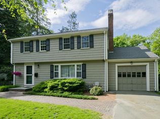13 Richard Rd, Lexington, MA 02421