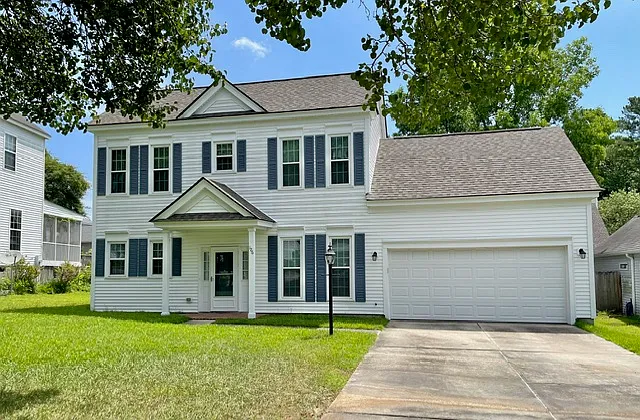 126 Ashton Dr — Photo 6