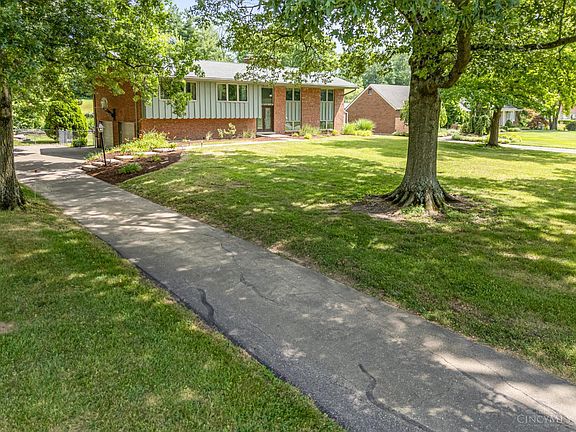 2nd image of 5394 Palisades Dr