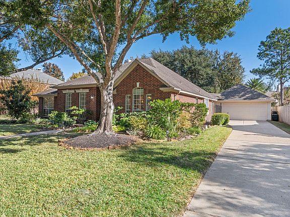 2nd image of 17111 Highland Canyon Drive