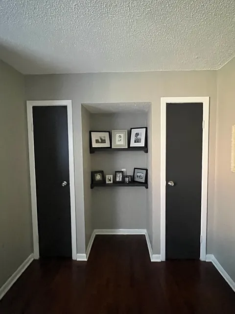 3410 Harrison St — Photo 2