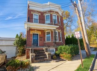 49 Orchard St APT 2, Summit, NJ 07901