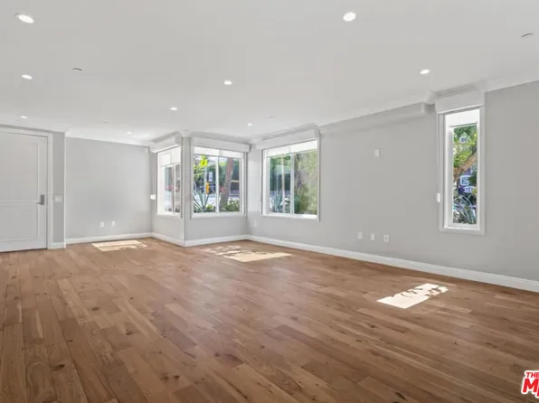 1283 Havenhurst Dr, West Hollywood, CA